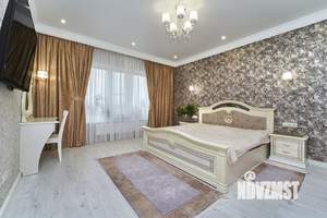 Дом 170м&sup2;, 2-этажный, участок 4 сот.  