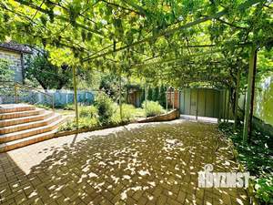 Дом 162м&sup2;, 2-этажный, участок 3 сот.  