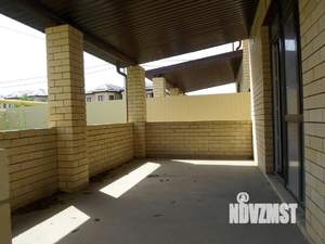 Дом 140м&sup2;, 2-этажный, участок 4 сот.  