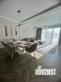 Дом 175м², 2-этажный, участок 4 сот.  