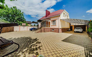 Дом 251м², 2-этажный, участок 14 сот.  