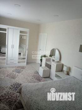 Коттедж 304м², 2-этажный, участок 10 сот.  