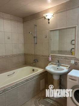 Коттедж 270м&sup2;, 1-этажный, участок 8 сот.  