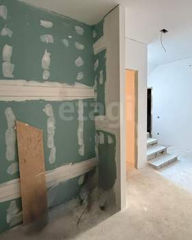 Дом 151м², 3-этажный, участок 421 сот.  