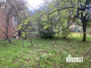 Дом 25м&sup2;, 2-этажный, участок 4 сот.  