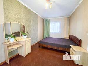 Дом 60м&sup2;, 2-этажный, участок 6 сот.  