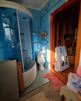 Дом 100м&sup2;, 2-этажный, участок 4 сот.  