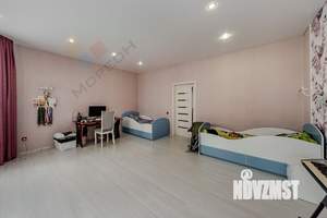 Дом 140м², 2-этажный, участок 4 сот.  