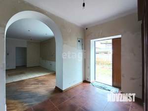 Дом 328м&sup2;, 2-этажный, участок 5 сот.  