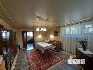 Дом 226м&sup2;, 2-этажный, участок 6 сот.  