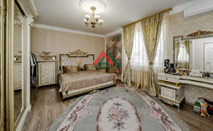 Дом 164м&sup2;, 2-этажный, участок 4 сот.  