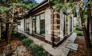 Дом 375м&sup2;, 2-этажный, участок 8 сот.  