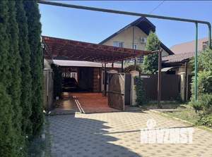 Дом 140м&sup2;, 2-этажный, участок 6 сот.  