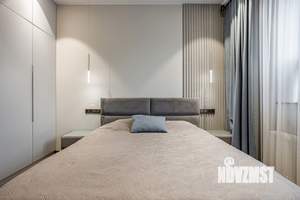 Дом 331м&sup2;, 2-этажный, участок 7 сот.  