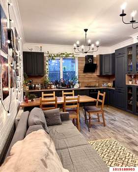 Дом 134м&sup2;, 2-этажный, участок 4 сот.  