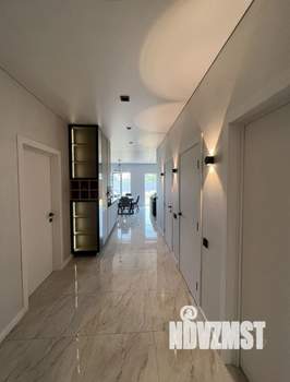 Дом 100м&sup2;, 1-этажный, участок 6 сот.  