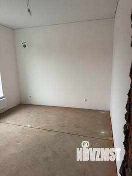 Дом 105м&sup2;, 1-этажный, участок 4 сот.  