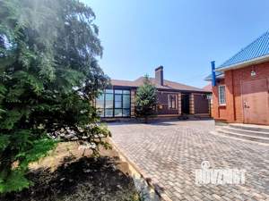 Дом 180м², 1-этажный, участок 15 сот.  