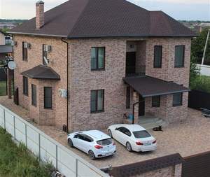 Дом 412м&sup2;, 3-этажный, участок 8 сот.  