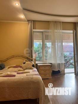 Дом 170м&sup2;, 2-этажный, участок 8 сот.  