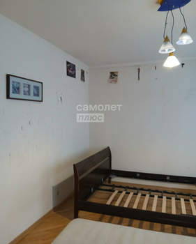 Дом 200м&sup2;, 2-этажный, участок 5 сот.  