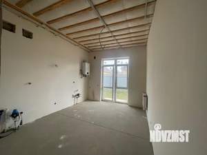 Дом 100м&sup2;, 2-этажный, участок 3 сот.  