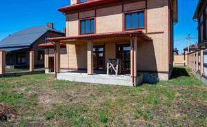 Дом 351м&sup2;, 2-этажный, участок 7 сот.  