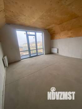 Дом 140м&sup2;, 2-этажный, участок 5 сот.  