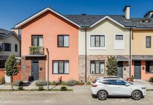 Дом 90м², 3-этажный, участок 2 сот.  