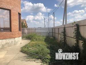 Дом 283м², 3-этажный, участок 8 сот.  