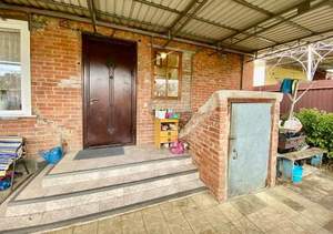 Дом 70м&sup2;, 1-этажный, участок 6 сот.  