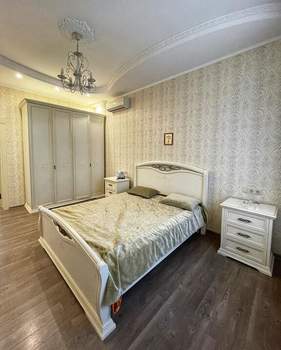Дом 181м², 2-этажный, участок 3 сот.  