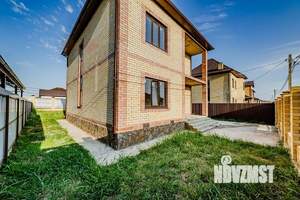 Дом 180м², 2-этажный, участок 5 сот.  