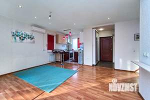 Дом 90м&sup2;, 2-этажный, участок 8 сот.  