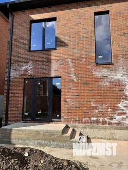 Дом 158м&sup2;, 2-этажный, участок 3 сот.  