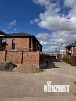 Дом 158м&sup2;, 2-этажный, участок 3 сот.  