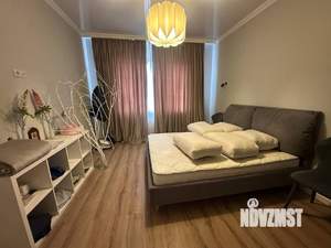 Дом 94м&sup2;, 2-этажный, участок 4 сот.  