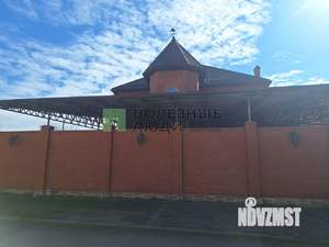 Коттедж 879м&sup2;, 2-этажный, участок 12 сот.  