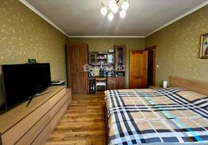 Дом 225м², 2-этажный, участок 6 сот.  