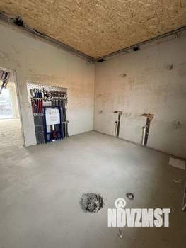 Дом 210м&sup2;, 2-этажный, участок 6 сот.  