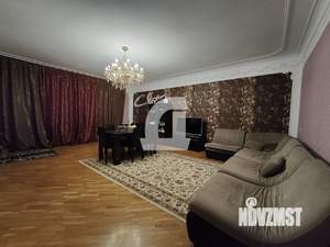 Дом 296м², 2-этажный, участок 5 сот.  