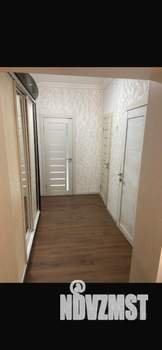 Дом 80м&sup2;, 2-этажный, участок 6 сот.  