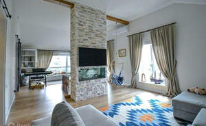 Дом 274м&sup2;, 2-этажный, участок 8 сот.  