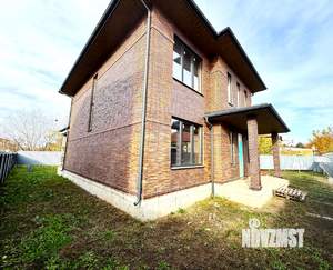 Коттедж 190м&sup2;, 2-этажный, участок 6 сот.  