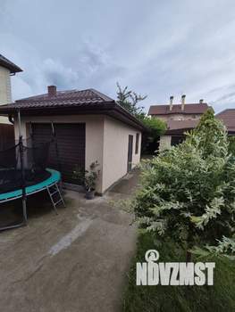 Дом 220м², 2-этажный, участок 10 сот.  