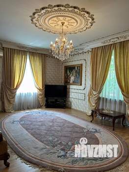 Коттедж 270м&sup2;, 1-этажный, участок 8 сот.  