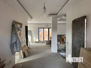 Дом 330м², 3-этажный, участок 5 сот.  