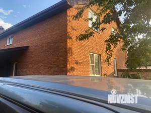 Дом 172м&sup2;, 2-этажный, участок 7 сот.  