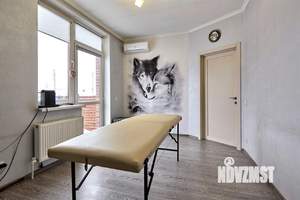 Дом 210м&sup2;, 2-этажный, участок 3 сот.  