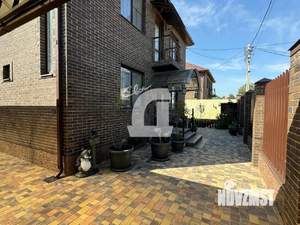 Дом 140м², 2-этажный, участок 4 сот.  